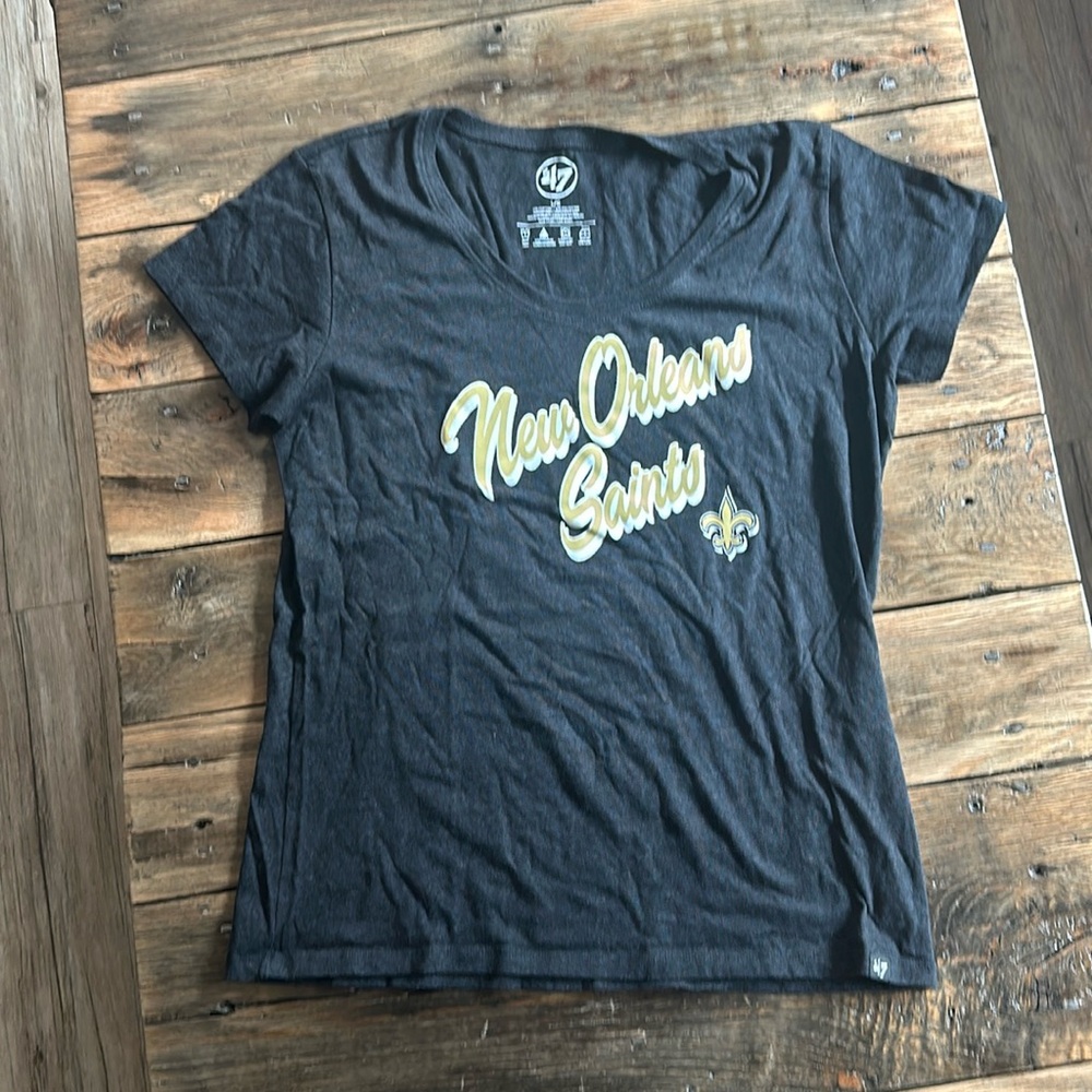 New Orleans Saints shirt size large